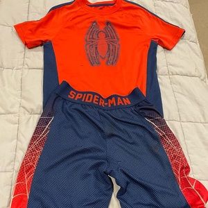 Boys spider man short set